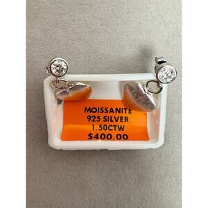 1.5CTW Moissanite Dangle Heart Earrings 925 Silver NWT